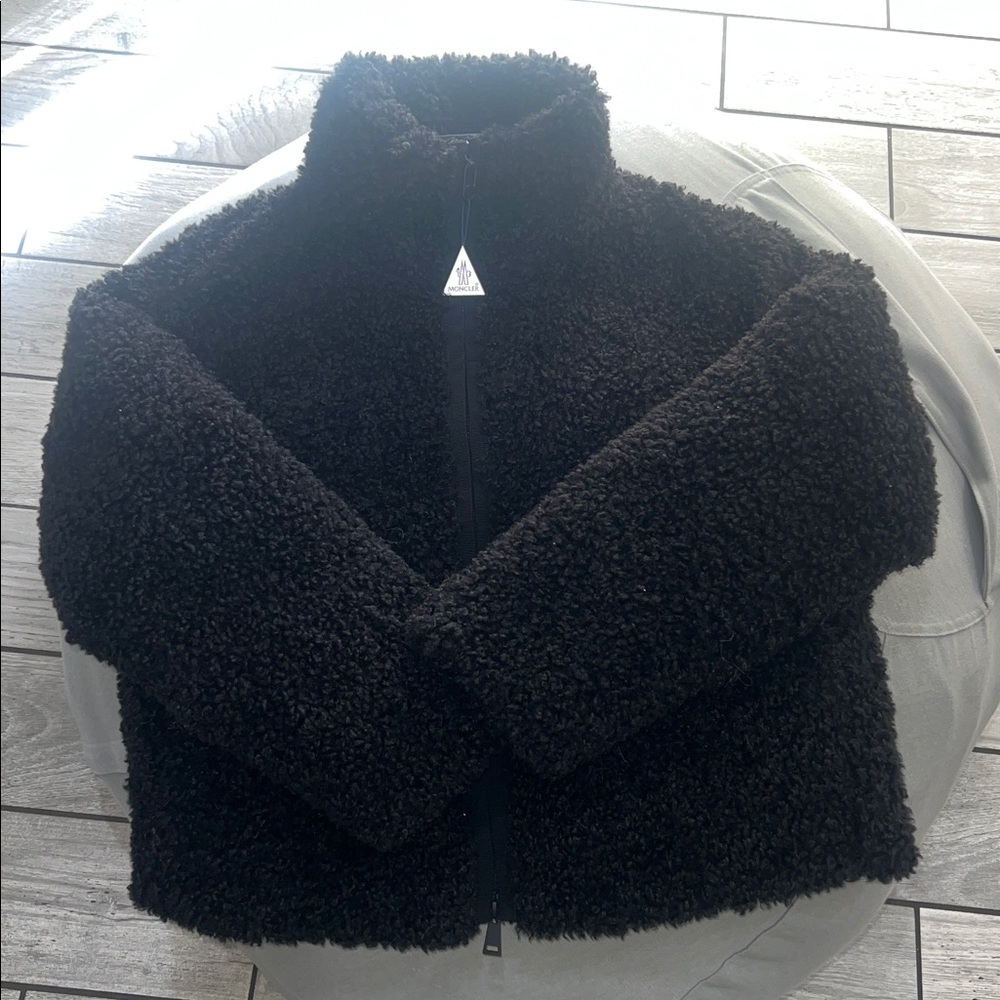 New Moncler Jacket Woman Black size 2
